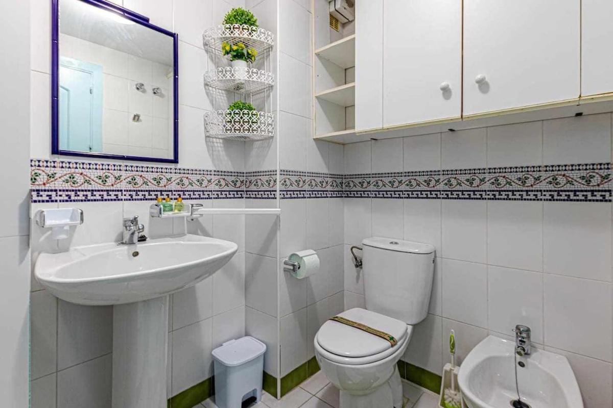 797 Holiday Rentals - Luminoso Piso Para 4 En Arroyo De La Miel Exterior photo